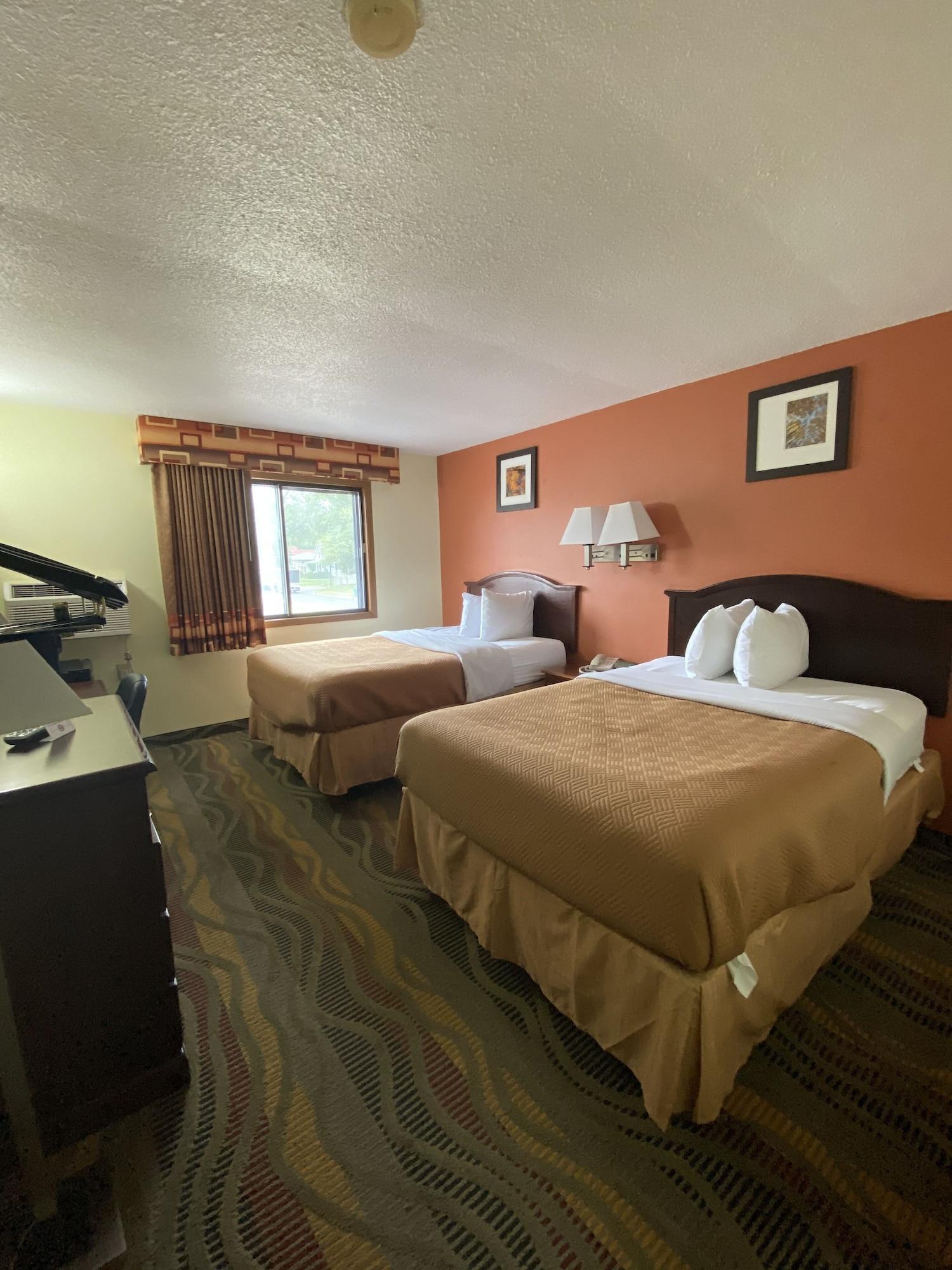 Travelodge By Wyndham La Porte/Michigan City Area Buitenkant foto