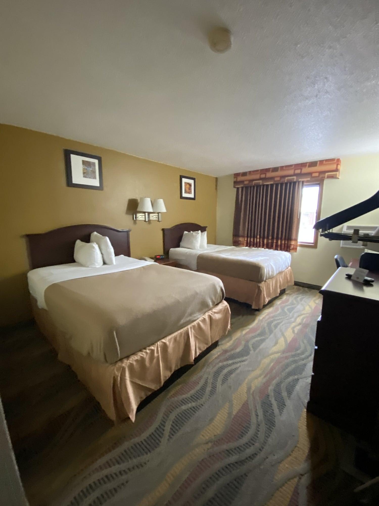 Travelodge By Wyndham La Porte/Michigan City Area Buitenkant foto